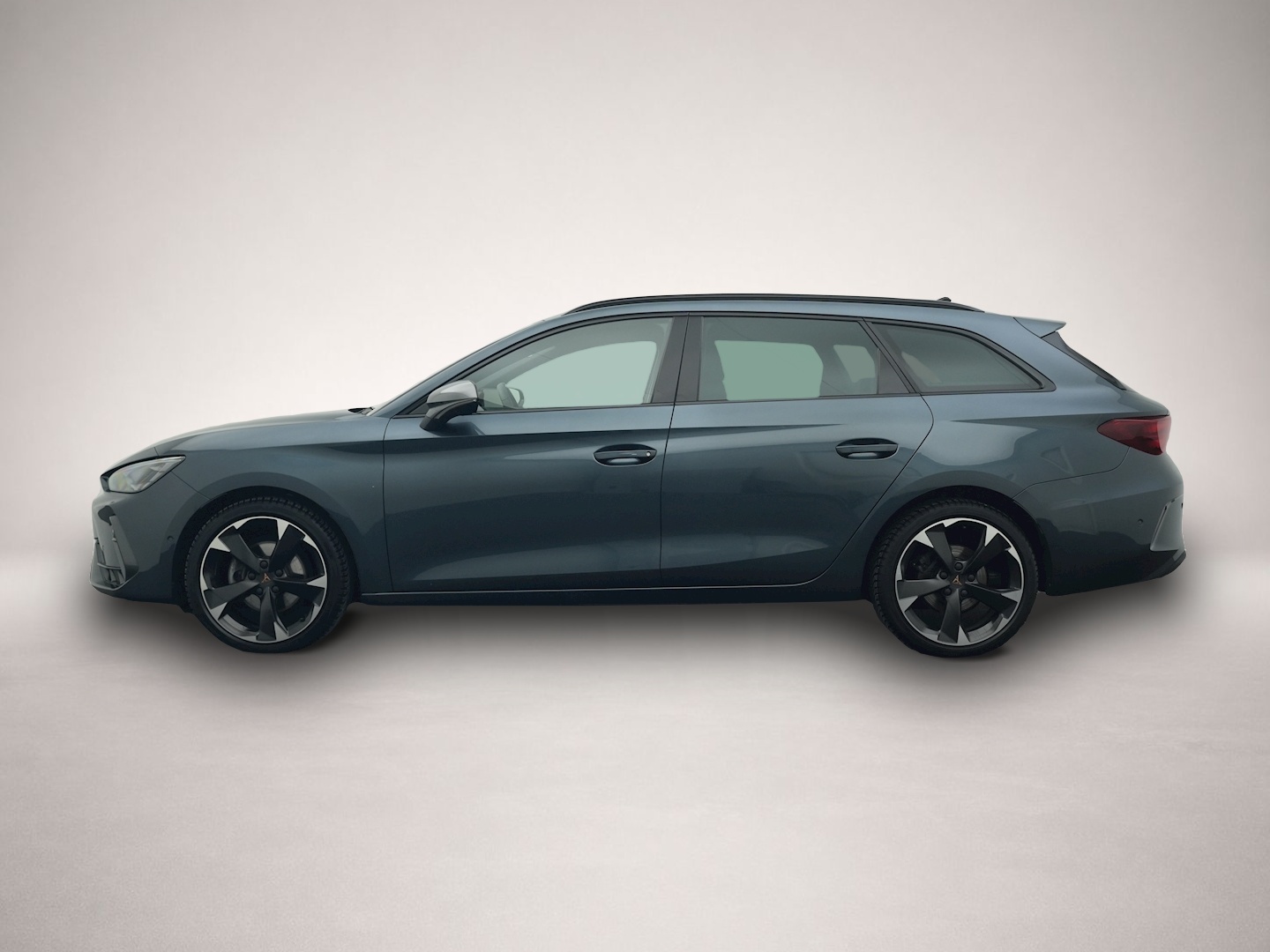 Fotografie des Cupra Leon Sportstourer 1.5 eTSI DSG