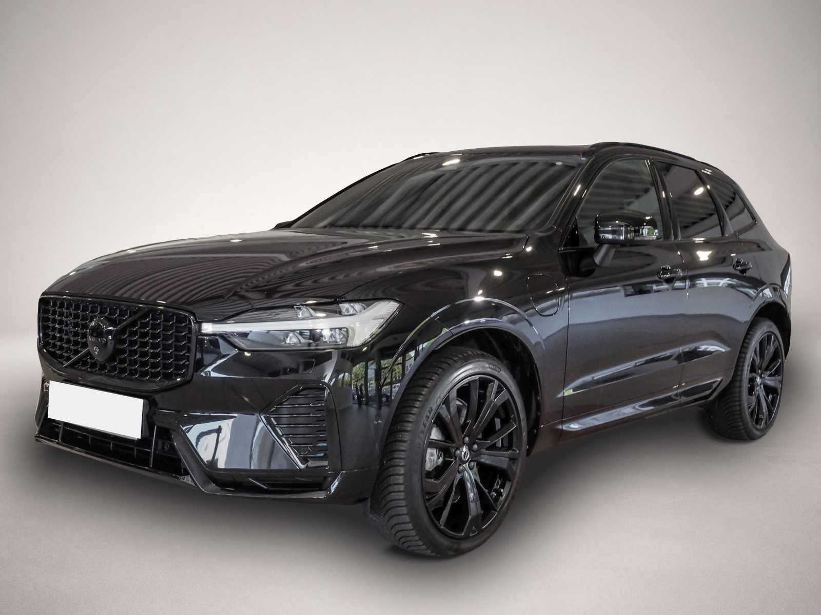 Fotografie Volvo XC60 T6 Twin Engine AWD Plus Black Edition-Navi*