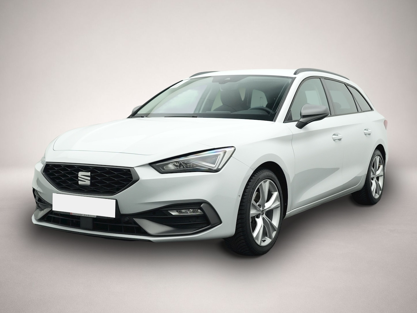 Fotografie Seat Leon Sportstourer 1.5 eTSI DSG FR NAVI LED KAMER