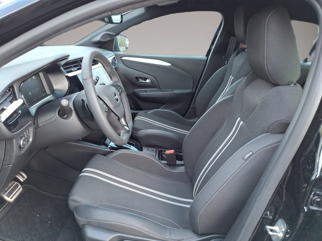 Bild 3 Opel Corsa F GS Automatik Winter 2xPDC KAM