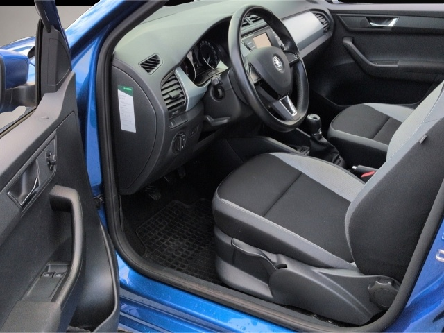 Bild 4 Skoda Fabia Ambition 1.2TSI*Tempo PDC Klimaaut Bluetoo
