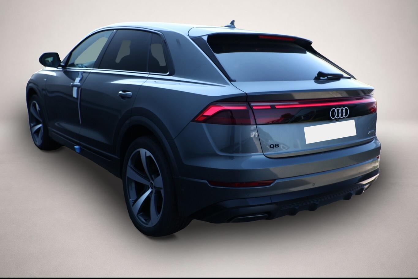 Bild 4 Audi Q8 2xS line AssistenzP+ 22Z Laser Pano HUD Klim4