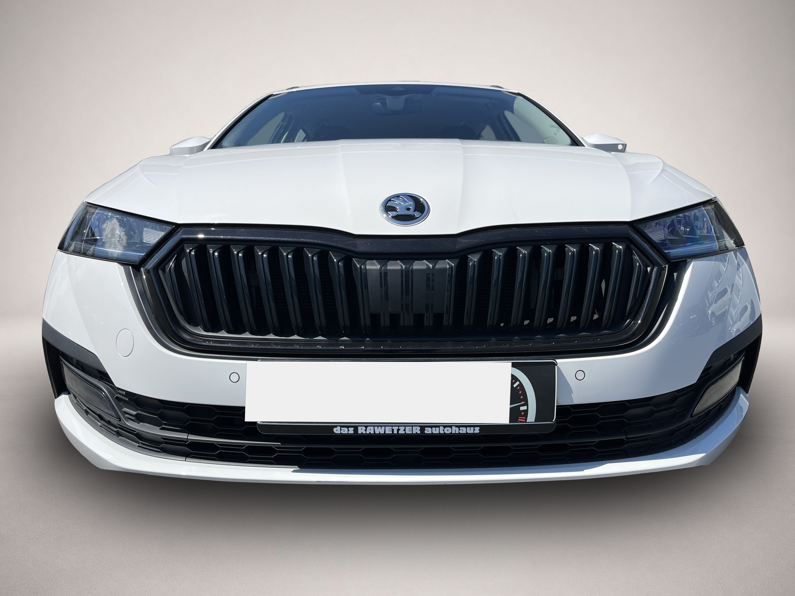 Bild 3 Skoda 105 Combi 1.4 TSI e-Hybrid Blackline 150¤ m.20%