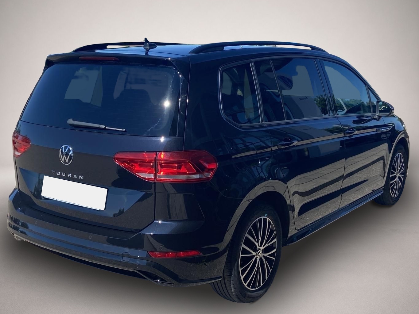 Bild 5 Volkswagen Touran 1.5 TSI HIGHLINE R-LINE STANDHEIZUNG+LED+