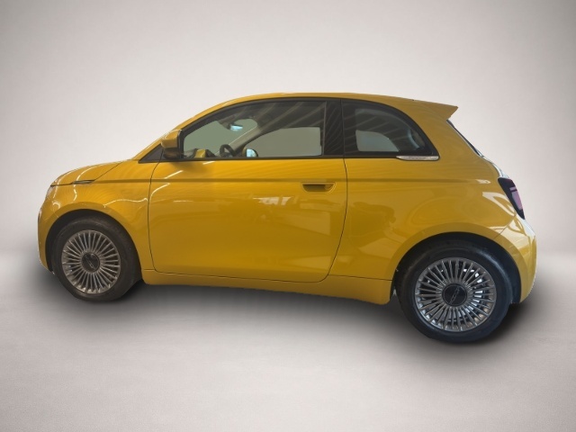 Fotografie 2 des Fiat 500 MHEV Torino LED Klimaatuo DAB Apple CarPlay