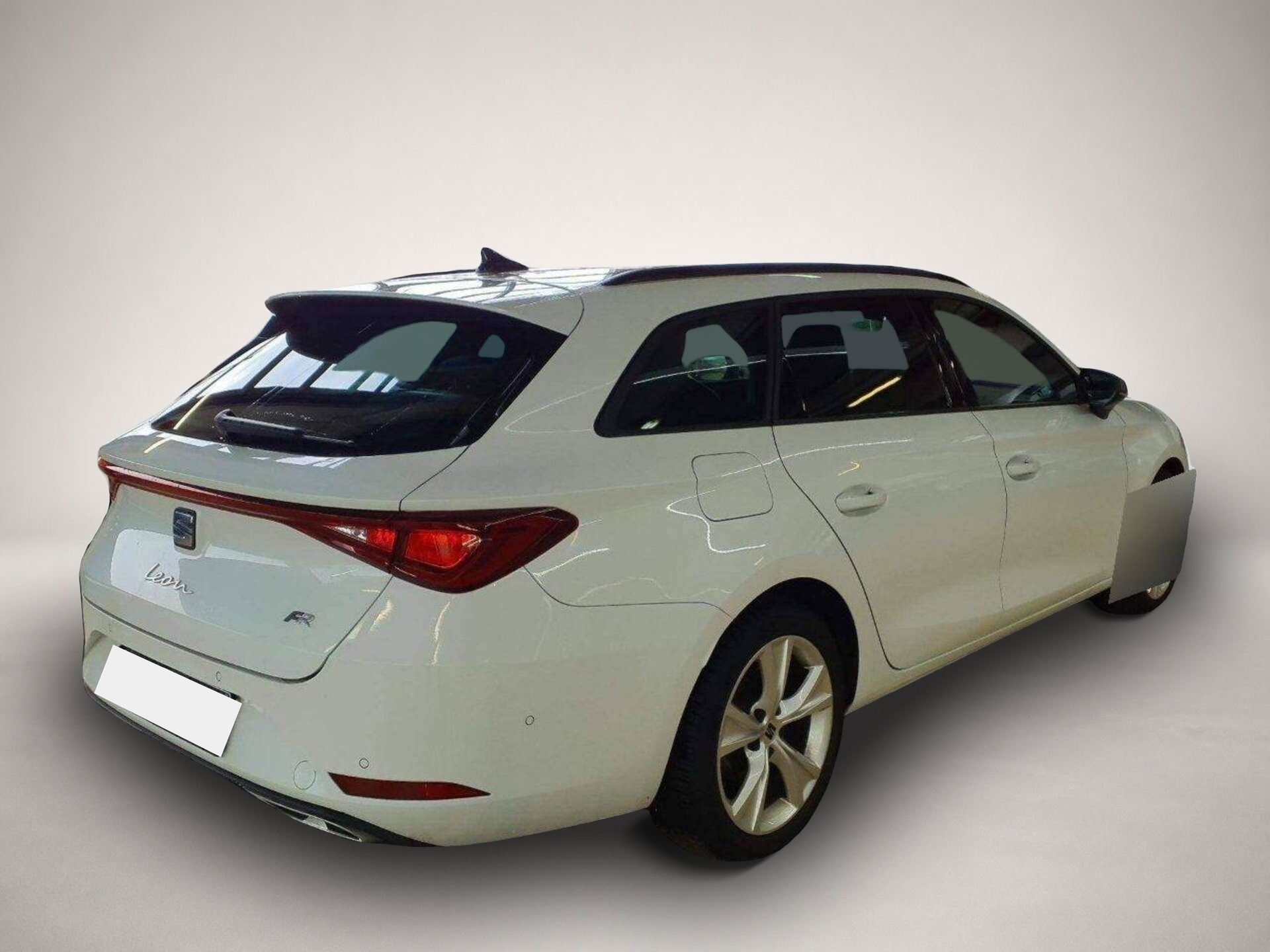 Fotografie 2 des Seat Leon Sportstourer 2.0 TDI FR
