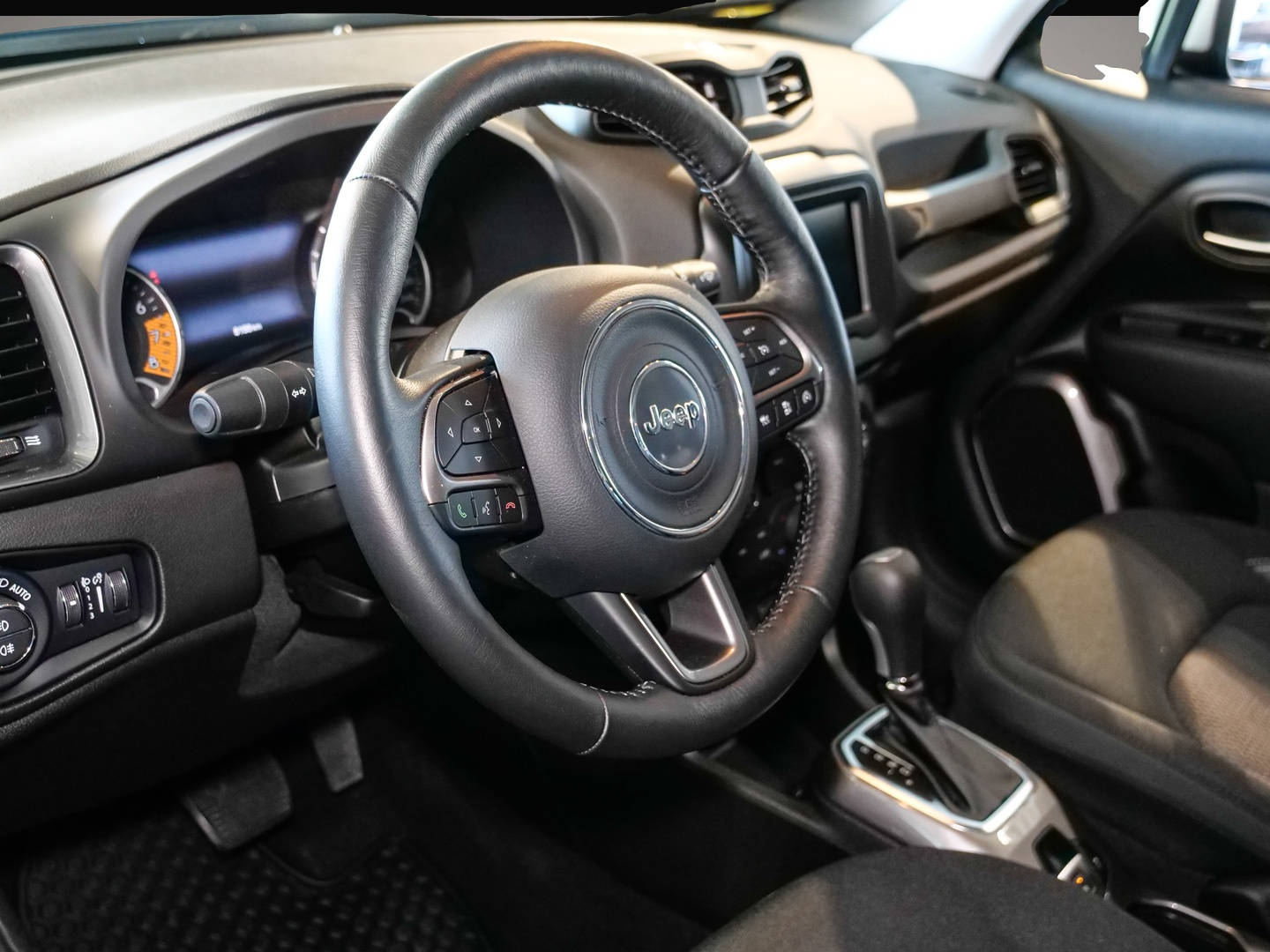 Bild 3 Jeep Renegade Limited Mild-Hybrid Winter Paket Apple