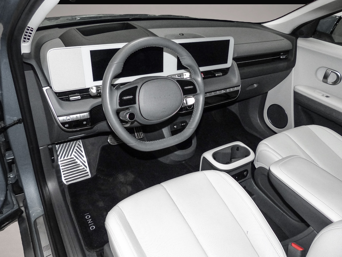 Bild 4 Hyundai IONIQ 5 Uniq Elektro 77 HUD Navi Digitales Cockp