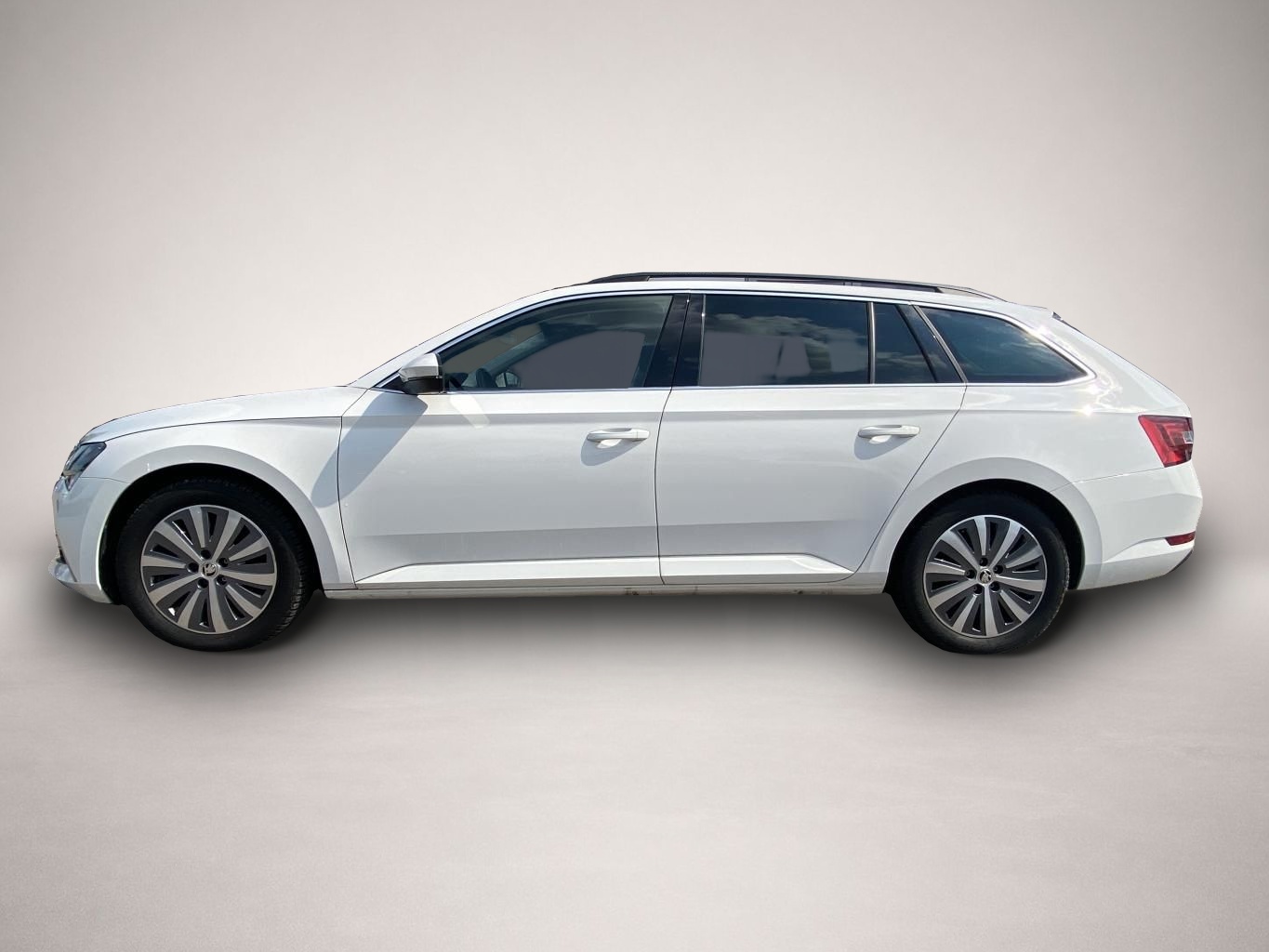 Bild 2 Skoda Superb Combi iV 1.4 TSI DSG STANDHEIZUNG+SMART-L