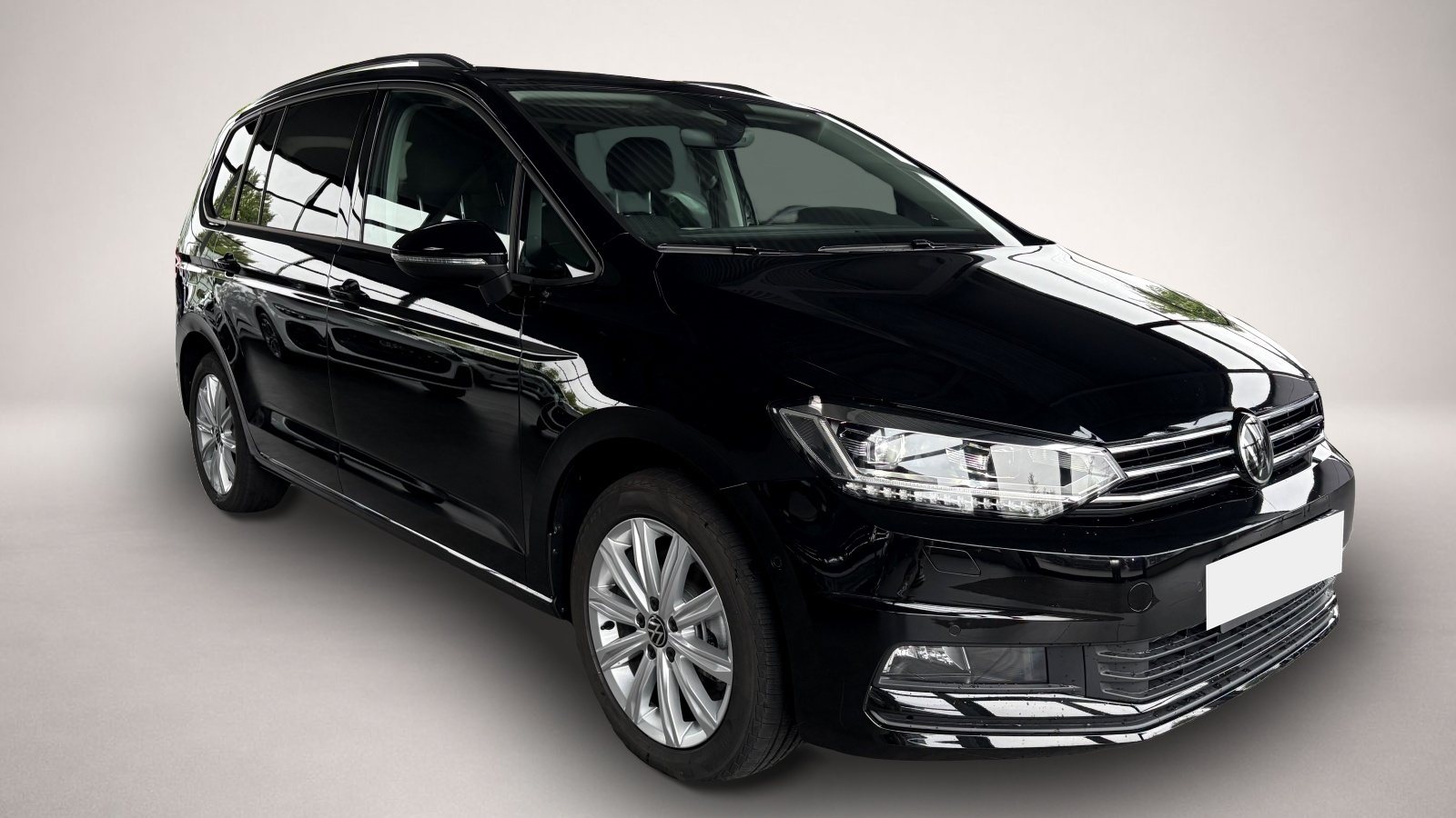 Vehicle image 0