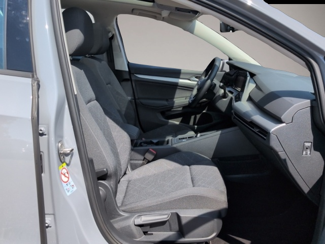 Bild 8 Volkswagen Golf Variant VIII 2.0TDI*DSG Panodach IQ-LED AHK