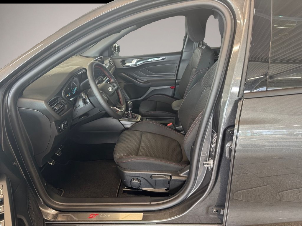Bild 5 Ford Focus 1.0 ST-LINE NAVI LED SHZ FSH ACC RFK Styli