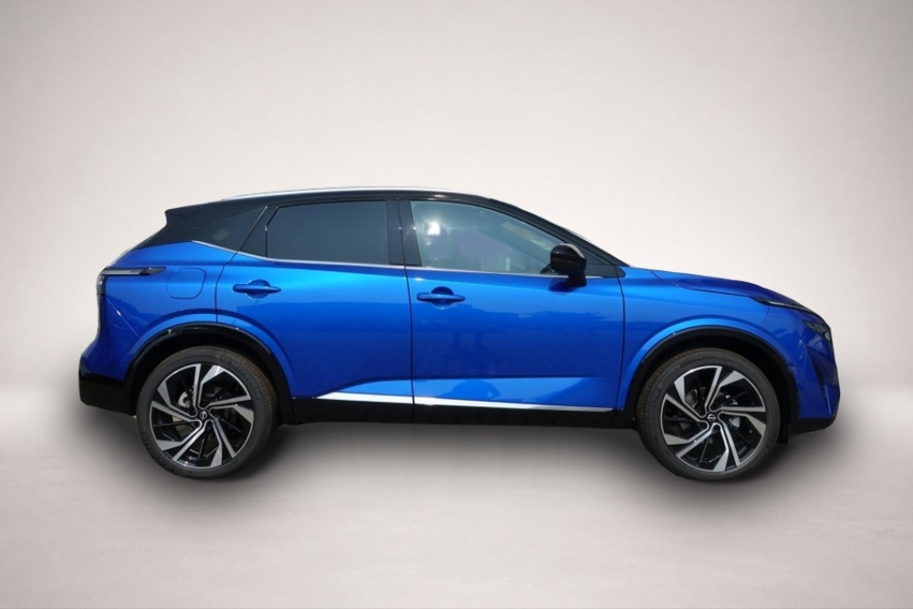 Bild 2 Nissan Qashqai TEKNA+ (plus) ALLRAD BOSE/Panodach/Leder