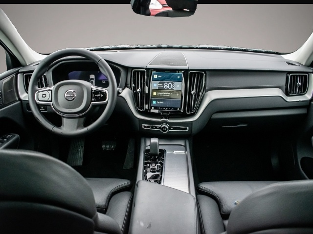 Bild 5 Volvo XC60 Ultra Dark Recharge Plug-In Hybrid AWD T8 T