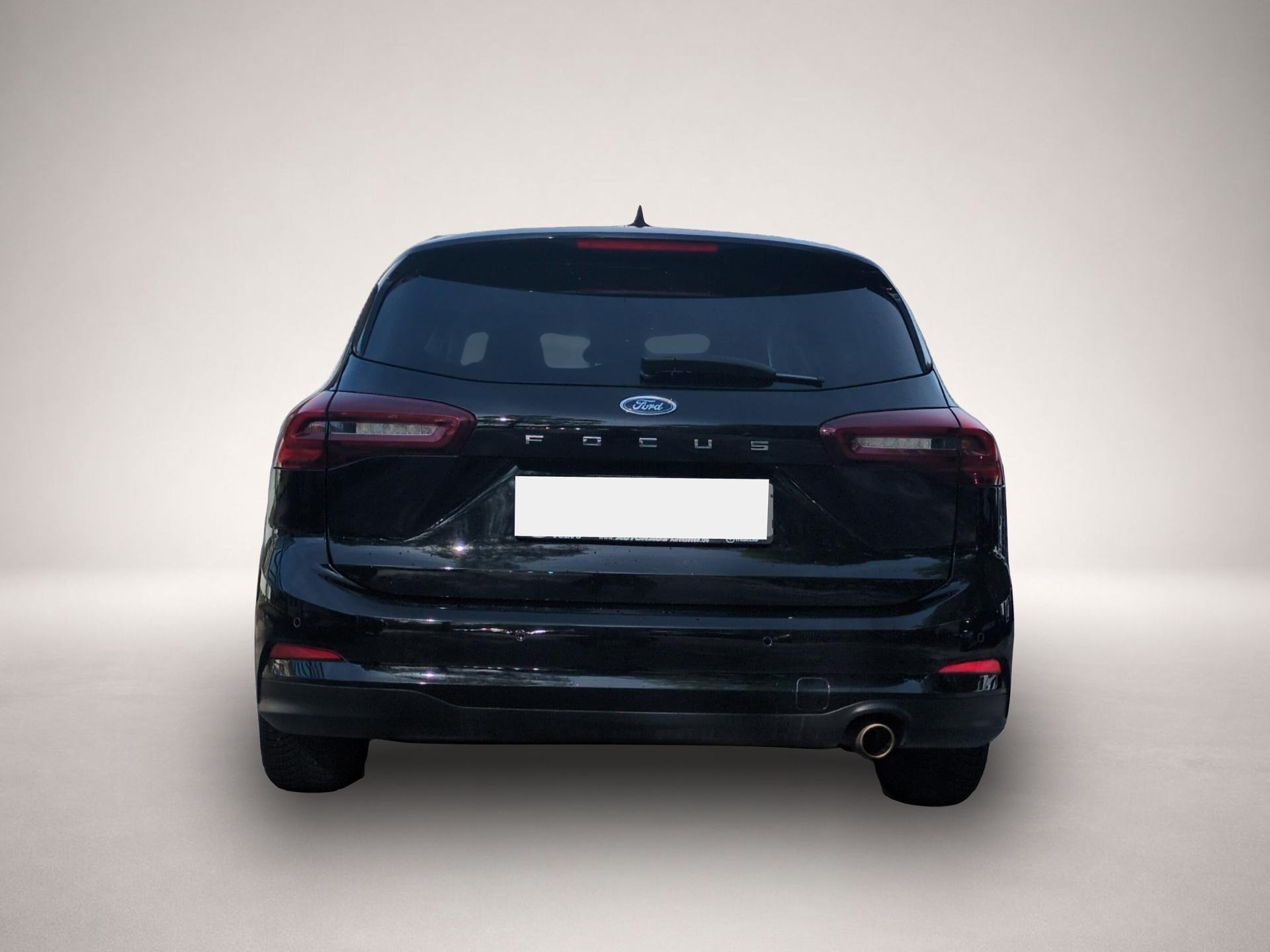 Fotografie 7 des Ford Focus Turnier 1.0 EcoBoost Titanium Bluetooth Na