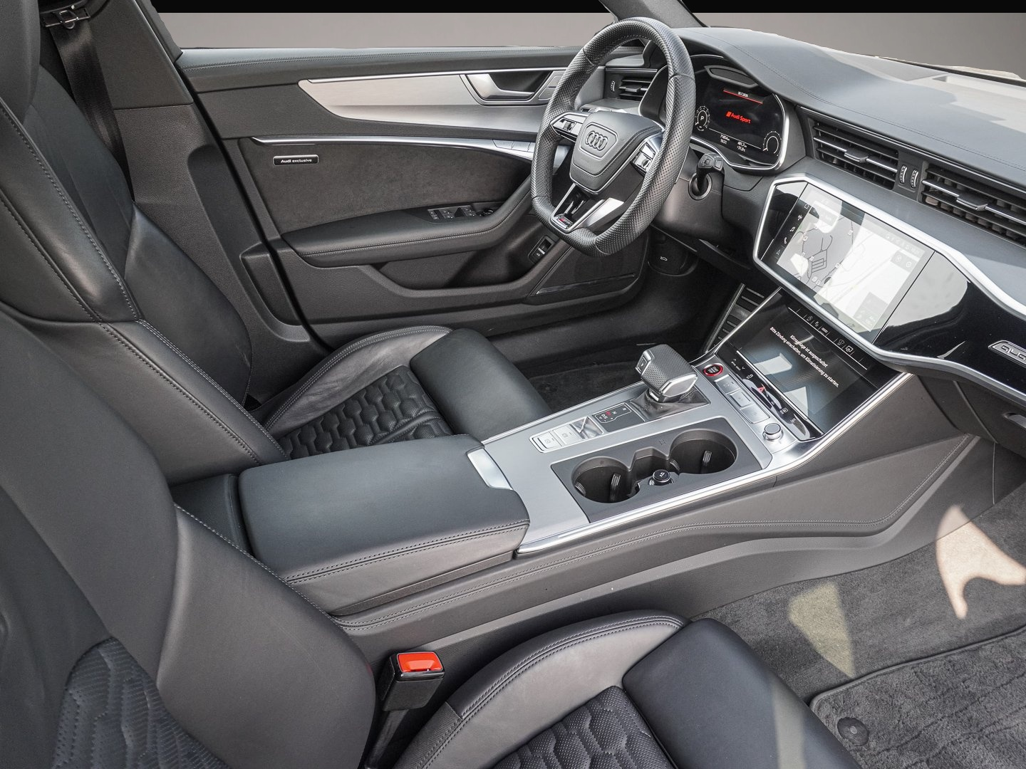 Bild 6 Audi RS6 RS 6 Avant 70 TFSI quattro tiptronic B&O Head UP