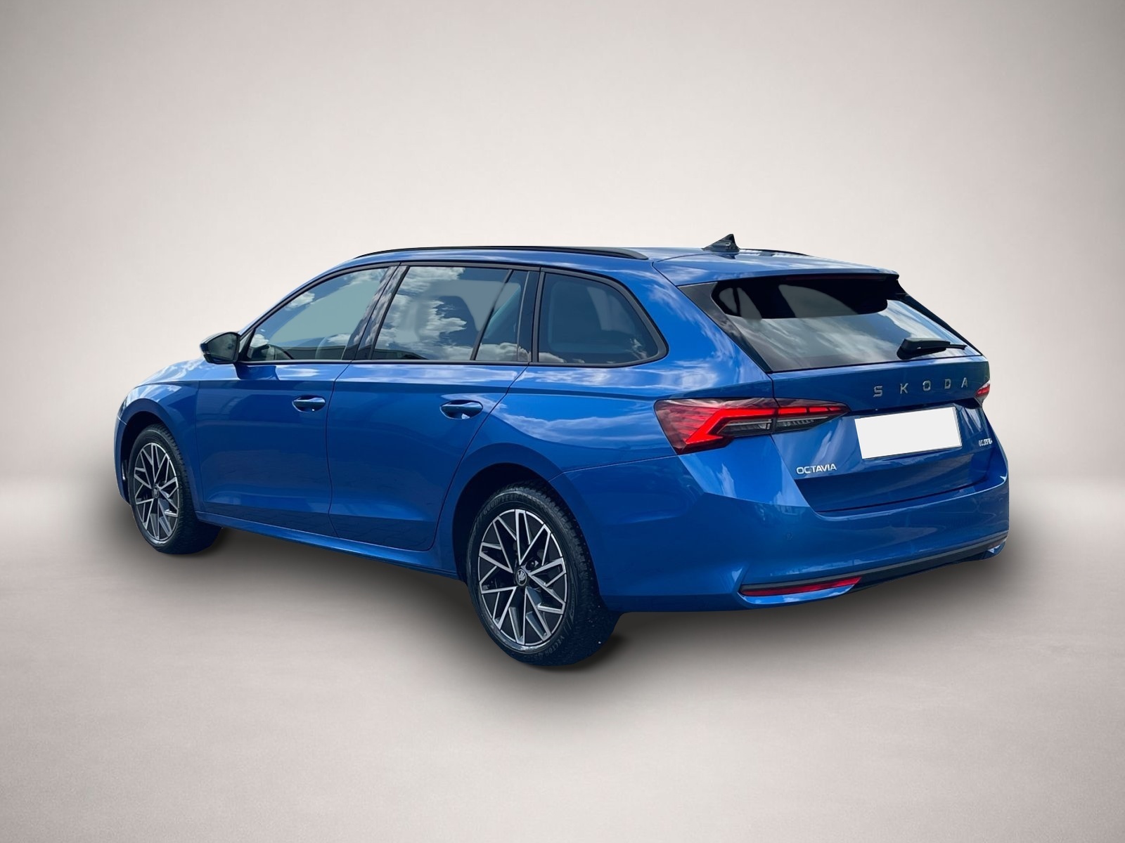 Fotografie 4 des Skoda Octavia Combi Selection eTSI DSG|AHK|KAMERA|NAVI