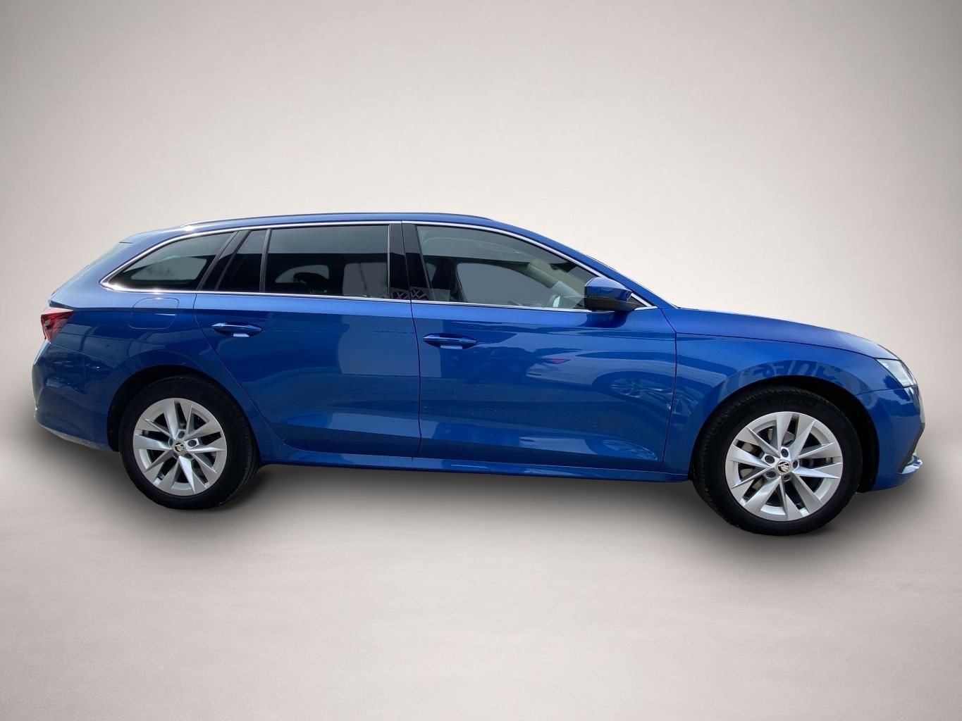 Bild 6 Skoda Octavia Combi 2.0 TDI DSG Style EL.HECK+AHK+HEAD