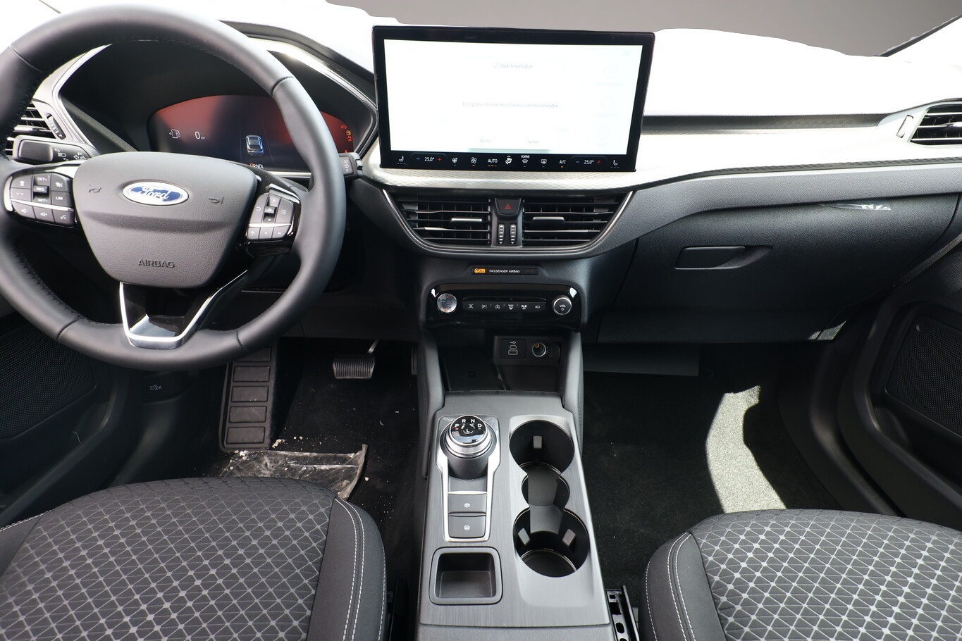 Bild 7 Ford Kuga Aut Titanium ACC TotW Kam360 WinterP LED