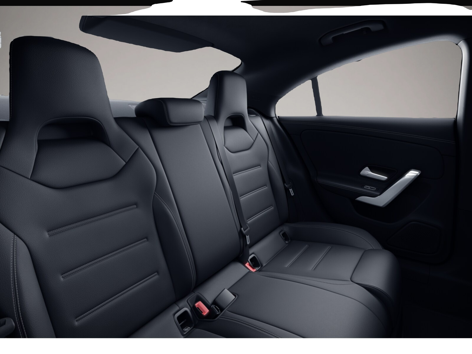 Fotografie 7 des Mercedes-Benz CLA 45 AMG