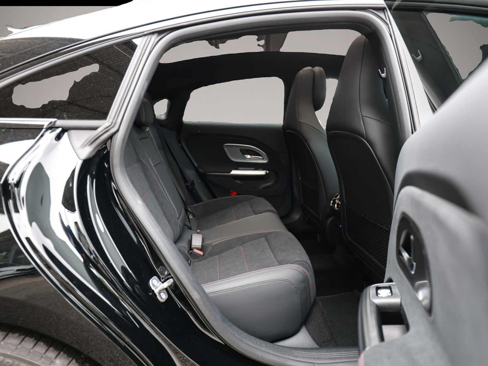 Bild 4 Mercedes-Benz CLA 180
