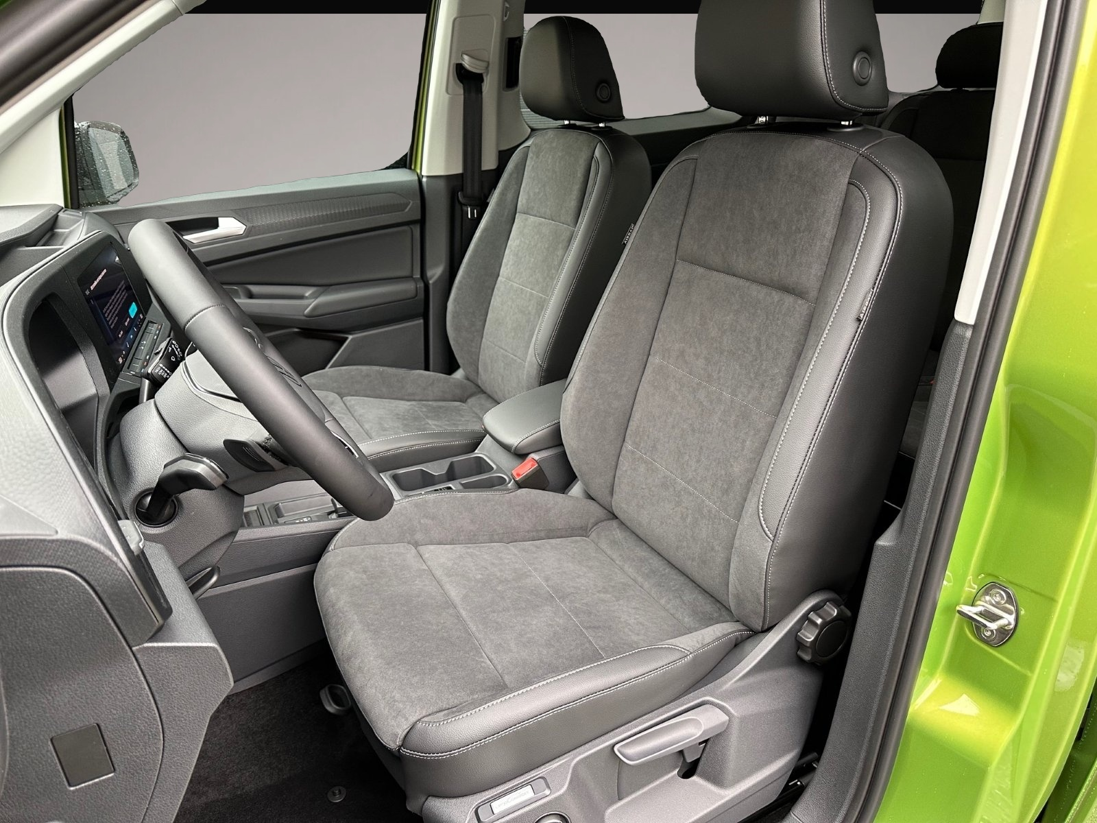 Bild 3 Volkswagen Caddy Maxi 1.5 TSI DSG Style 7-S. LED NAVI-PRO A