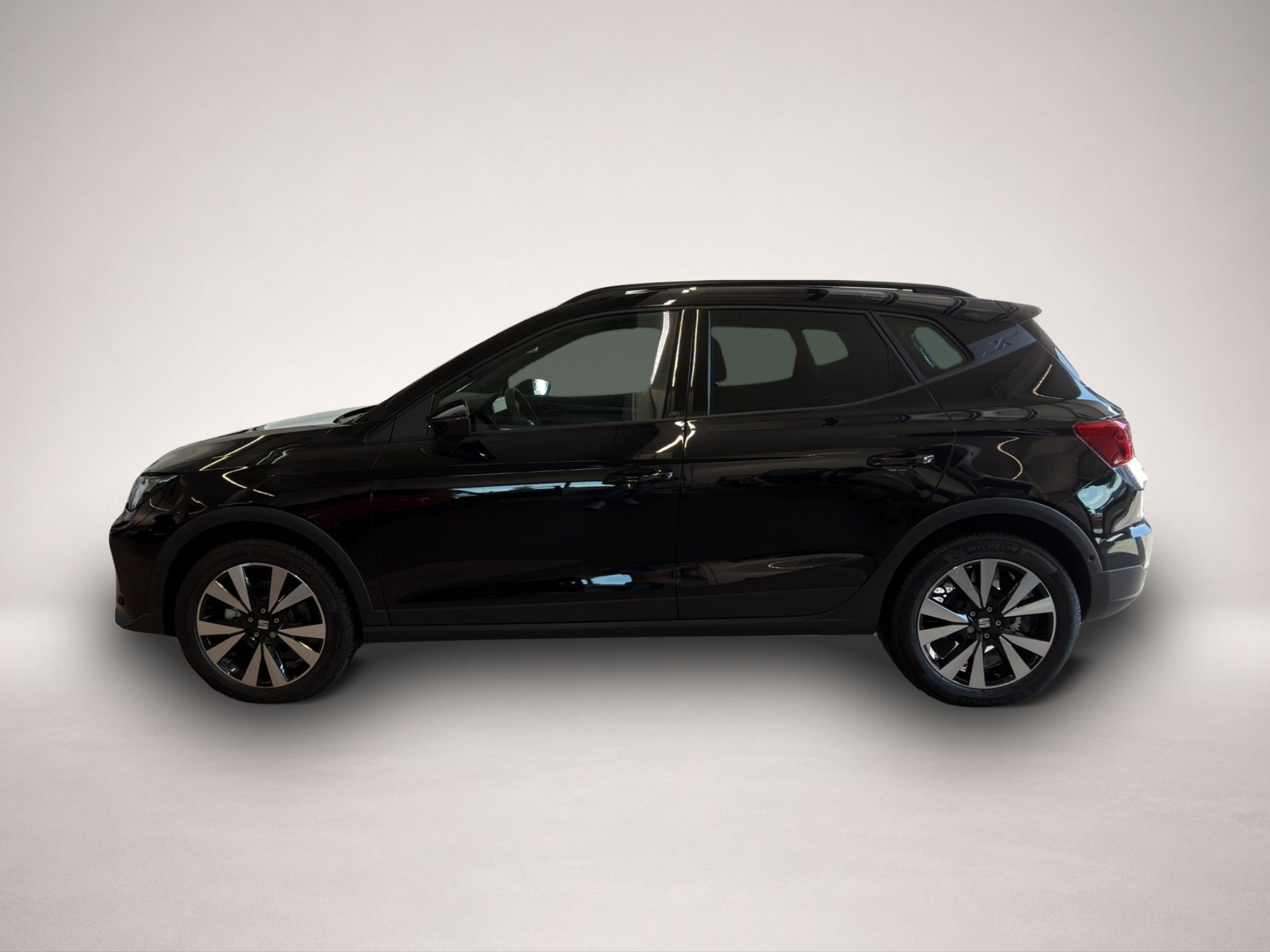 Bild 3 Seat Arona 1.5 TSI DSG FR Black LED+NAVI+KAMERA+PARKL