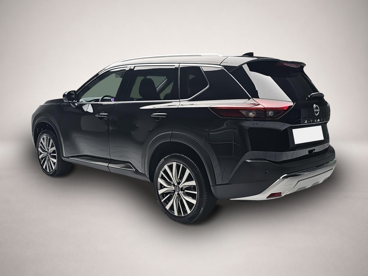 Fotografie des Nissan X-TRAIL 1.5 VC-T MHEV AUTO. TEKNA+ 20ZOLL