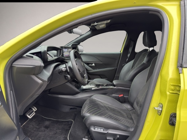 Bild 7 Peugeot 208 Hybrid 136 GT ALLWETTER NAVI KAMERA PDC SHZ