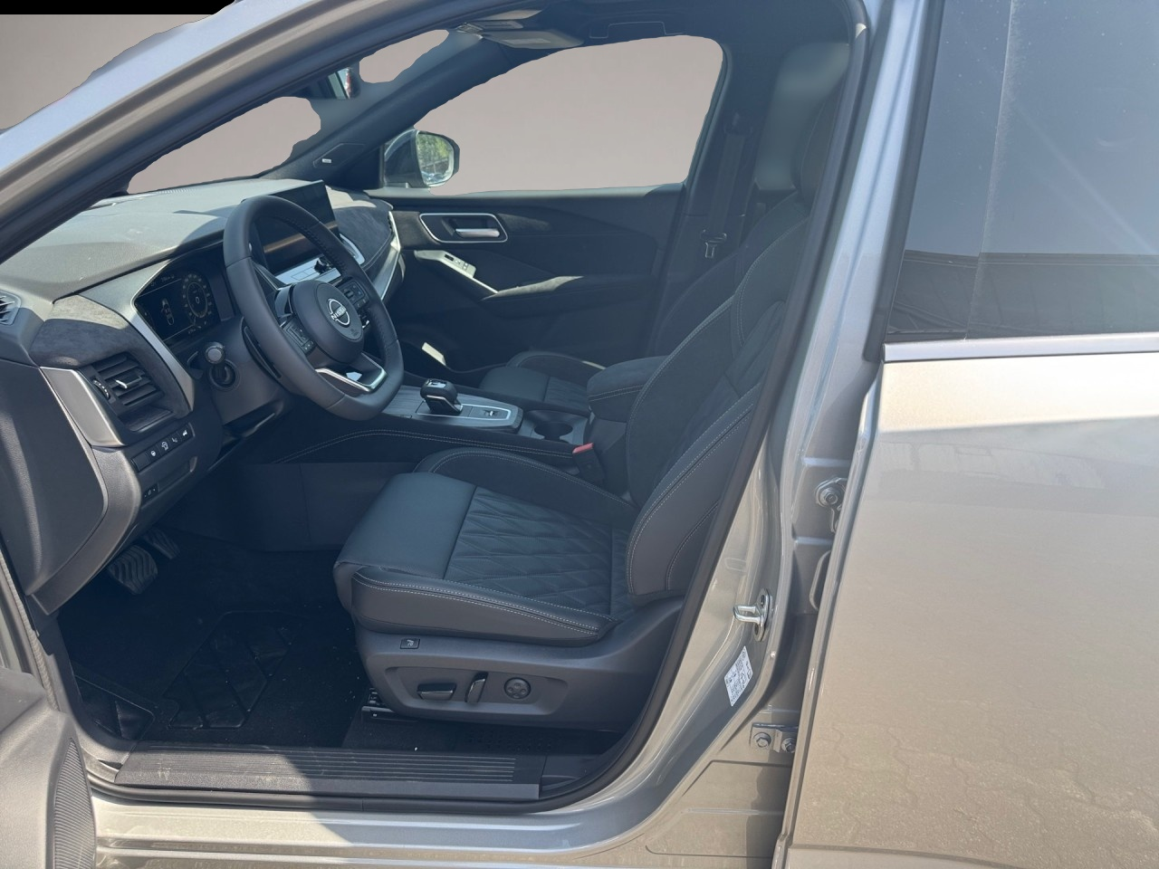 Bild 5 Nissan Qashqai Xtronic M-Hyb Tekna+ Pano Bose Facelift