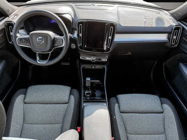 Bild 4 Volvo XC40 Plus Dark 2WD B3 EU6d digitales Cockpit Mem