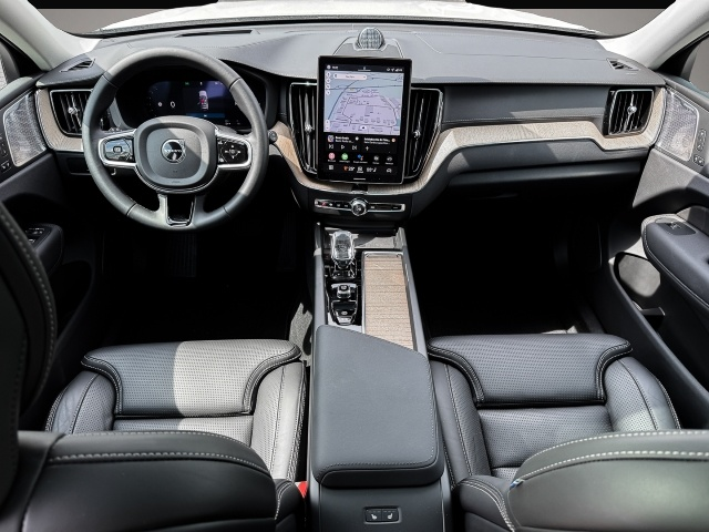 Bild 5 Volvo XC60 FACELIFT Ultra Bright Recharge Plug-In Hybr