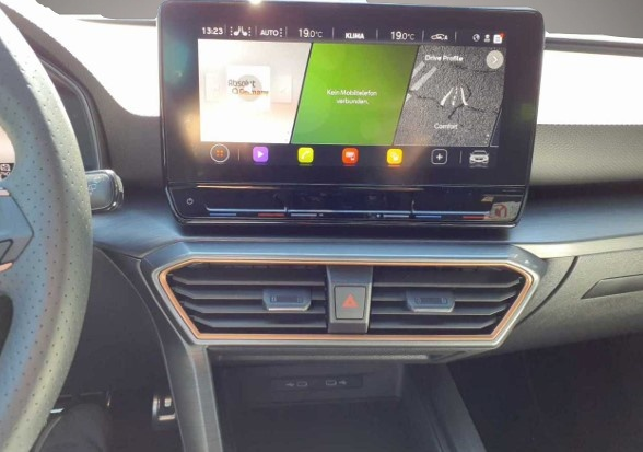 Fotografie 4 des Cupra Leon SP 2.0 TSI DSG AB285EUR VZ AHK BEATS MATRIX
