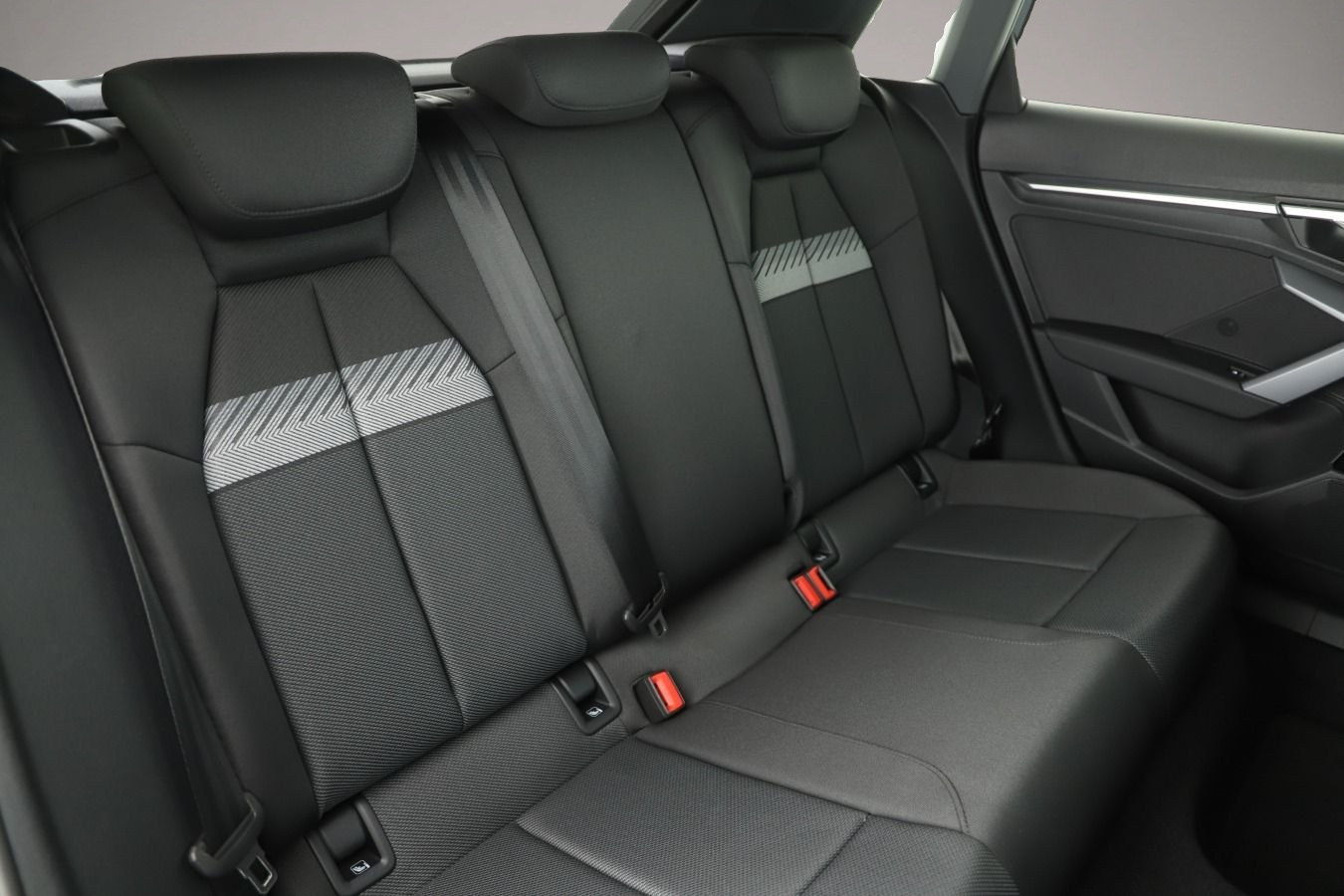Bild 5 Audi A3 Sportback 35 TDI S tronic advanced ACC/Kamera