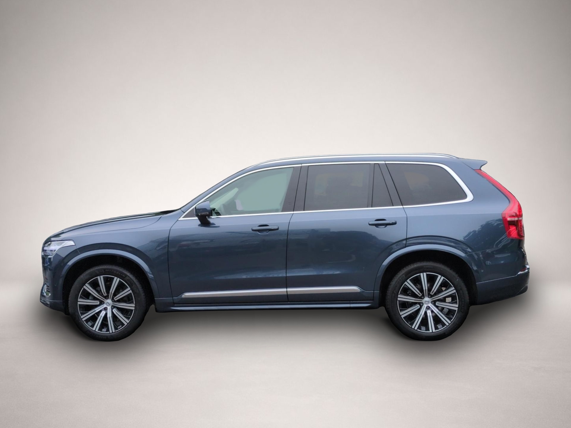 Bild 6 Volvo XC90 B5 (Diesel) Plus Bright AWD Automatik Navi