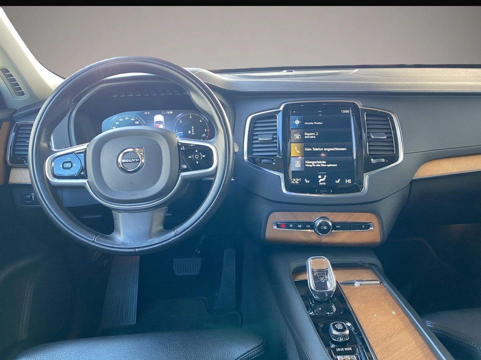Bild 8 Volvo XC90 B5 Inscription AWD *LED Navi Leder AHK DAB+
