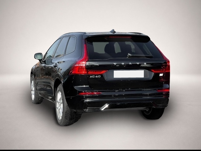 Volvo XC60 XC60 Plus Dark Recharge Plug-In Hybrid AWD T8 Tw - Thumbnail 2