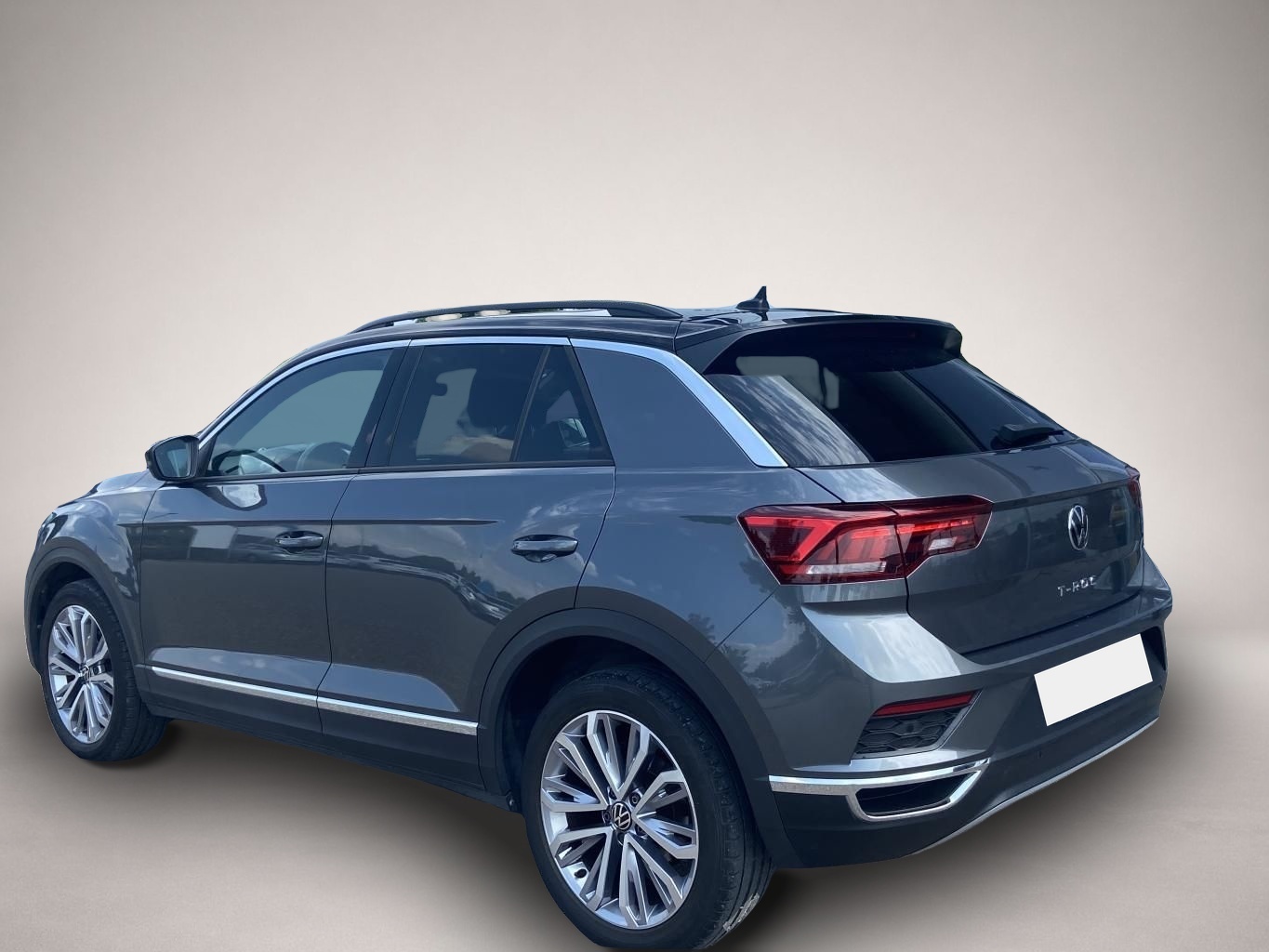 Fotografie 2 des Volkswagen T-Roc 1.5 TSI DSG Sport STANDHEIZUNG+PANORAMA+KA