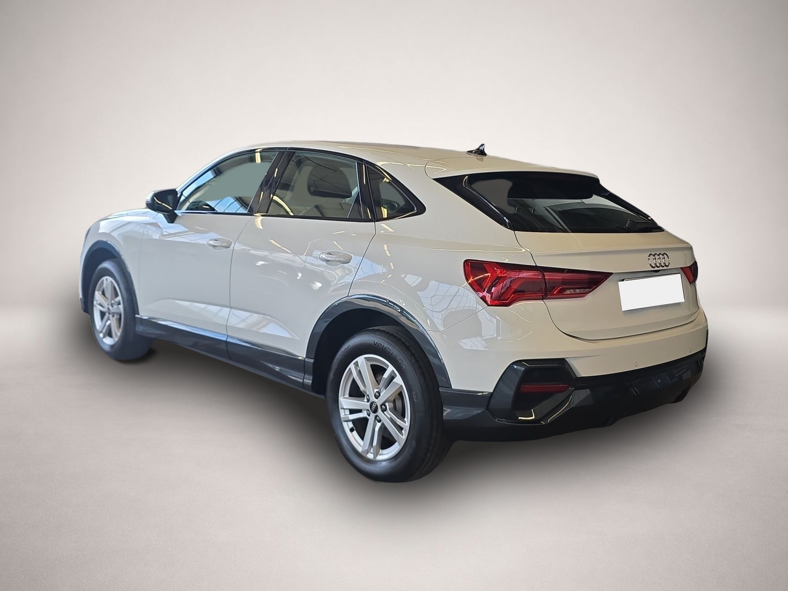 Bild 3 Audi Q3 Sportback 35 TDI schwarzpaket*AHK*LED*Navi*