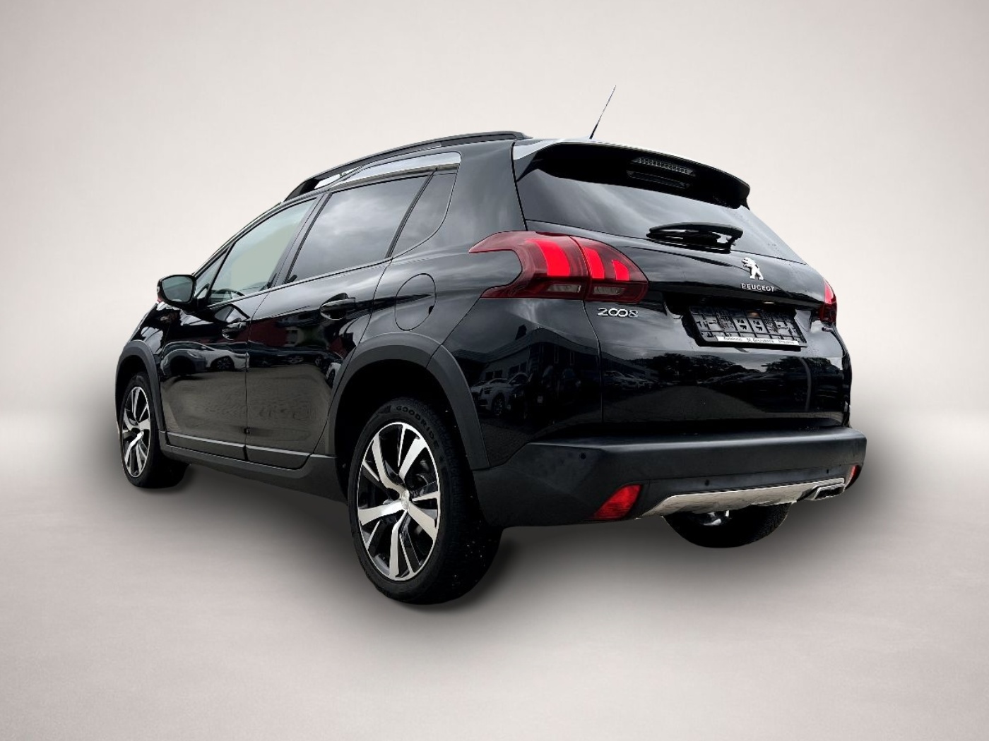 Bild 2 Peugeot 2008 1.2 PureTech 130 Allure *Navi Pano Sitzh.*
