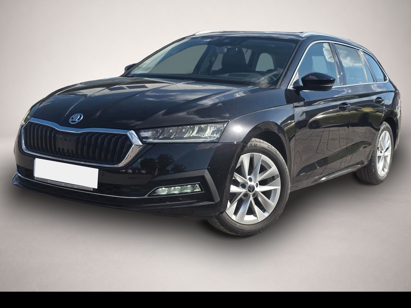 Bild 1 Skoda Octavia Combi 2.0 TDI DSG Style AHK+PANORAMA+HEA