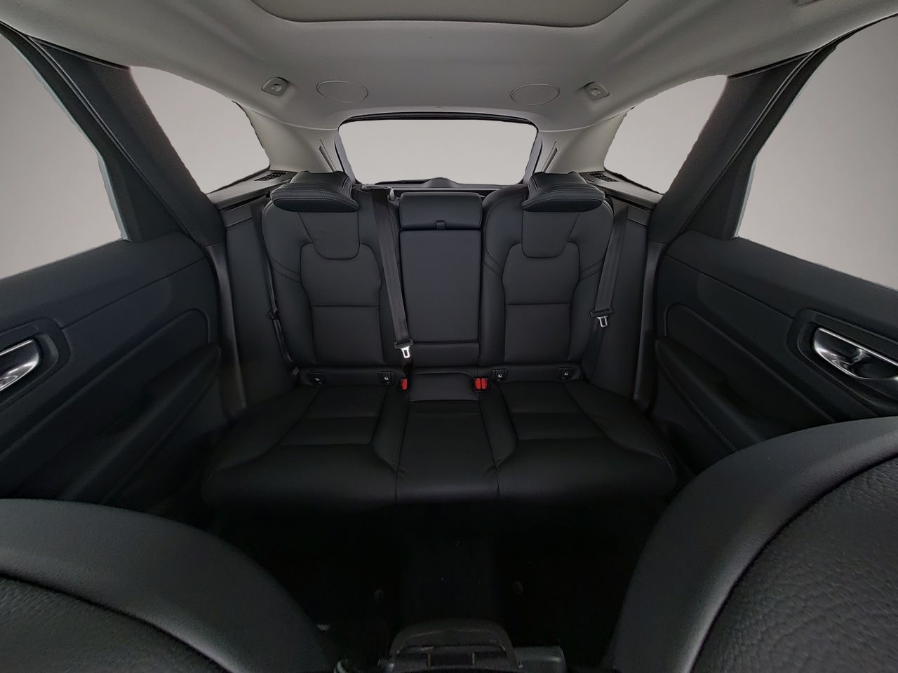Bild 5 Volvo XC60 Plus Dark AWD Digitales Cockpit Memory Sitz