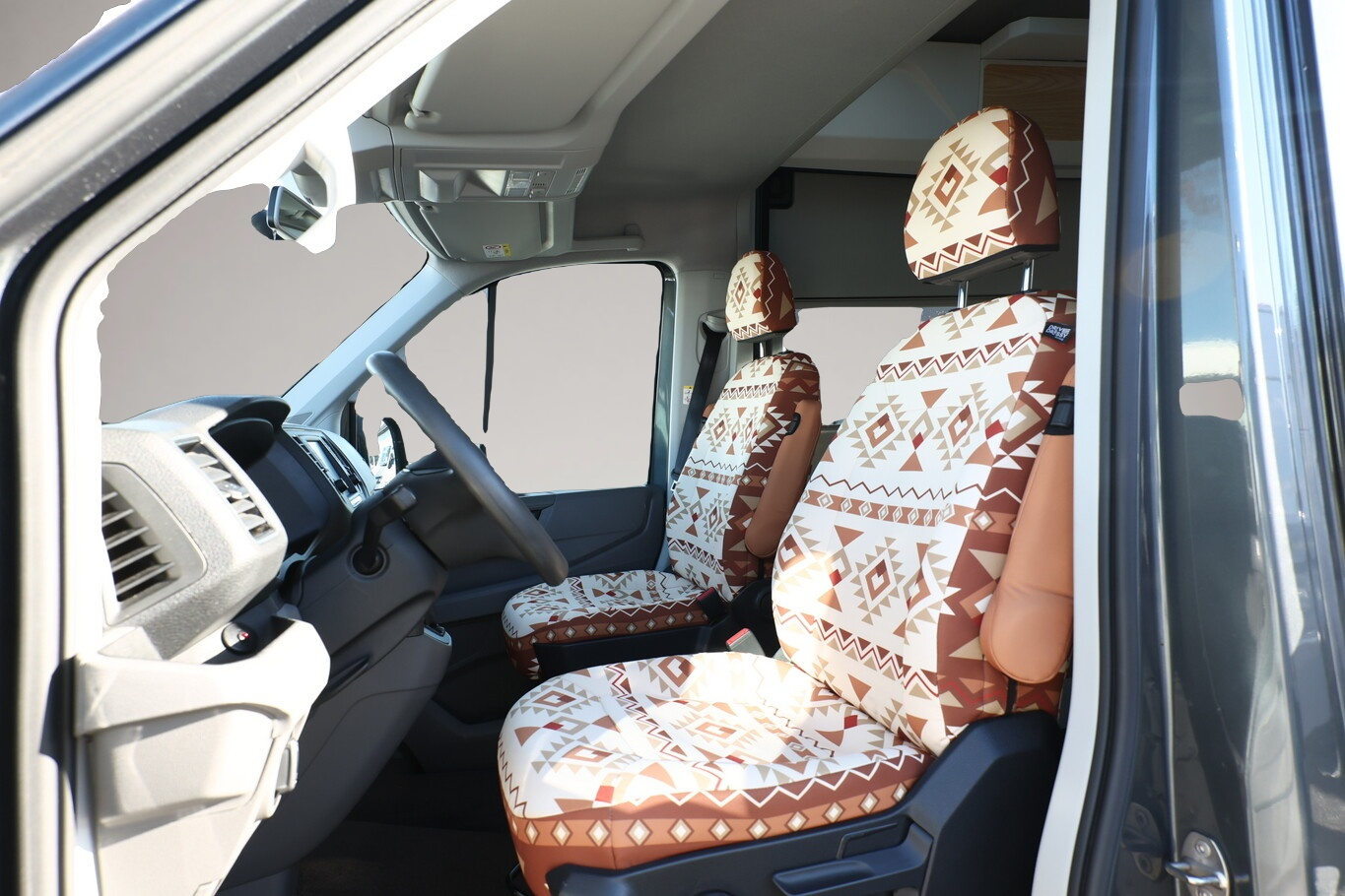 Bild 6 Volkswagen T4 California Grand California 680 2.0 TDI 177 Aut. Solar Nav