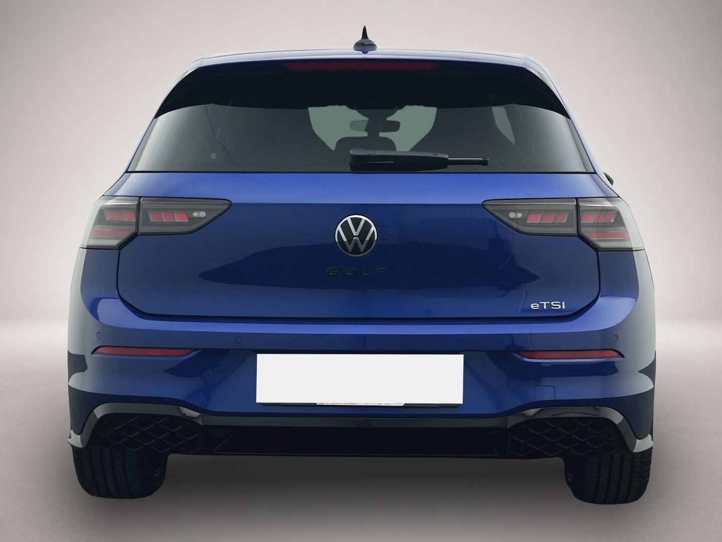 Bild 4 Volkswagen Golf 8 1.5 eTSI DSG R-Line BLACK STYLE PANO HK B