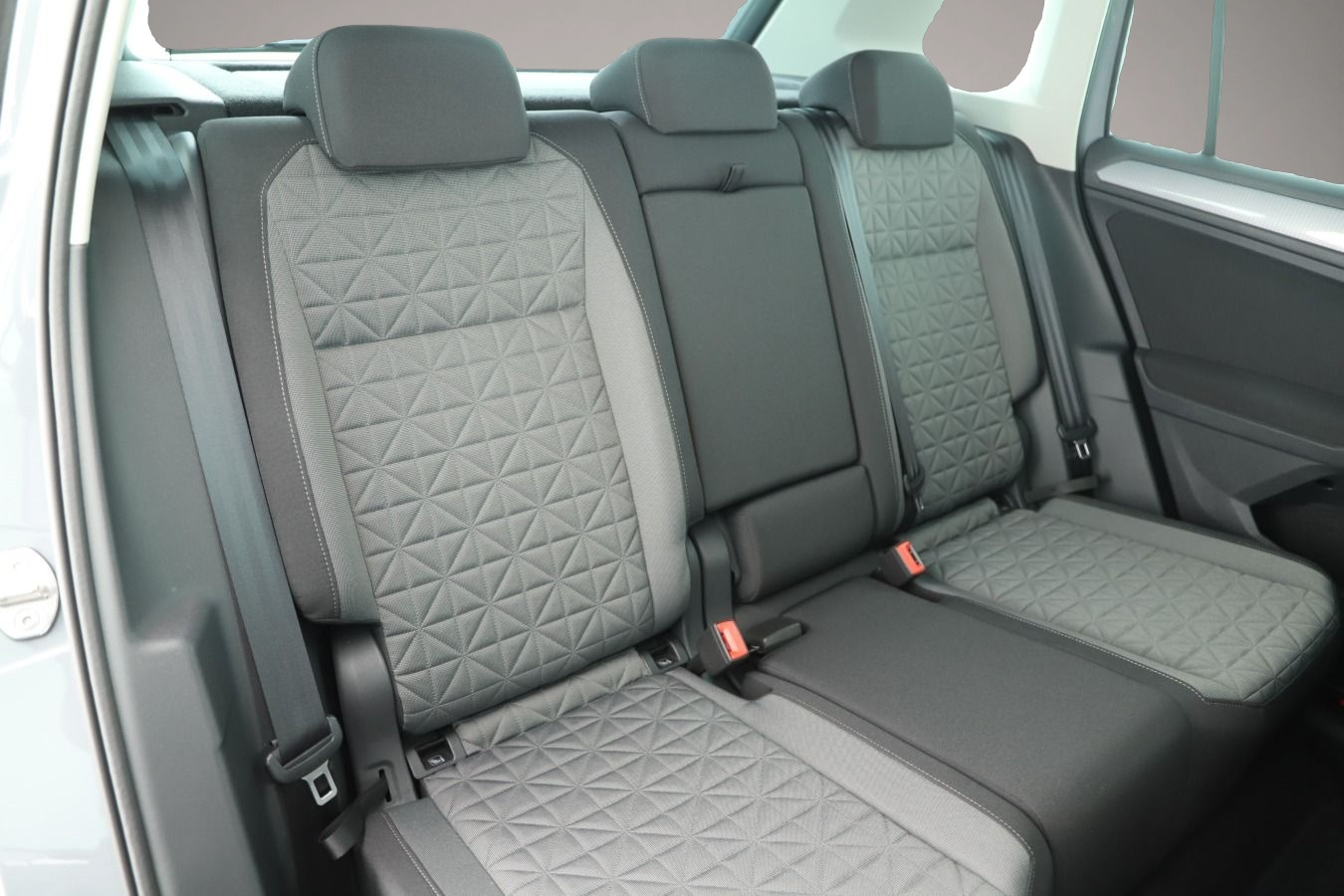Bild 5 Volkswagen Tiguan 1.5 TSI DSG Life LED/ACC/Kamera/Navi/AHK