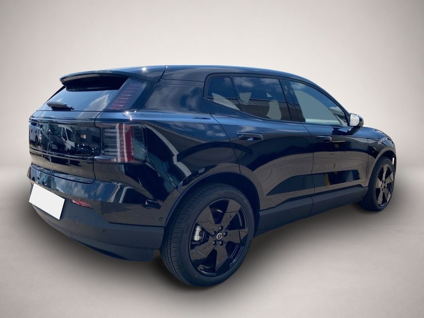 Fotografie 2 des Volvo EX30 Single M. Ext. Range RWD Black Edition Ultr