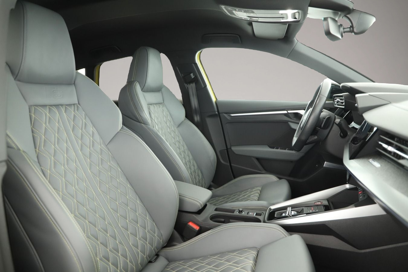 Fotografie 6 des Audi S3 Sportback 2.0 TFSI Q S tronic edition one LED