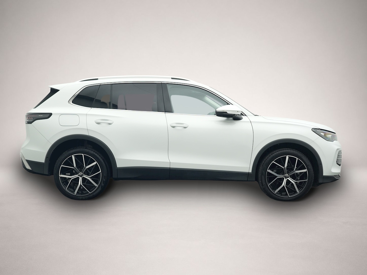 Bild 6 Volkswagen Tiguan 2.0 TDI DSG 4Mo. Elegance ALU20 PANO H&K