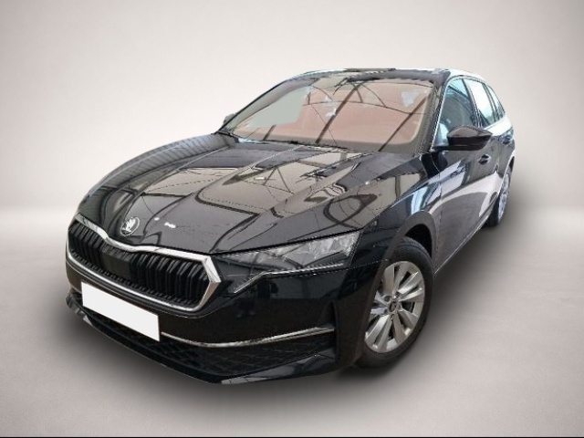 Bild 1 Skoda Octavia 4 Combi 1.5eTSI DSG Selection AHK/NAVI/L