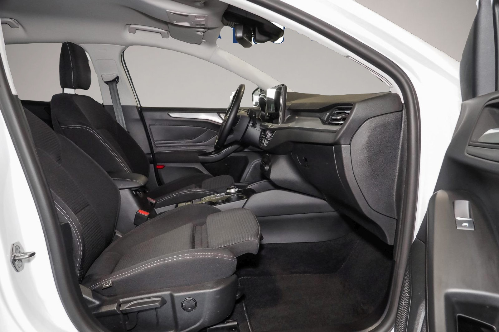 Bild 5 Ford FOCUS TITANIUM 1.5 ECOBLUE